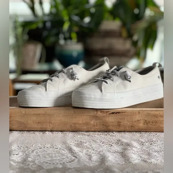 Sperry Crest Vibe Platform Sneakers White Women's Size 8.5 Boat Shoes