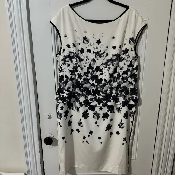 St. John Classic black and white peplum Dress