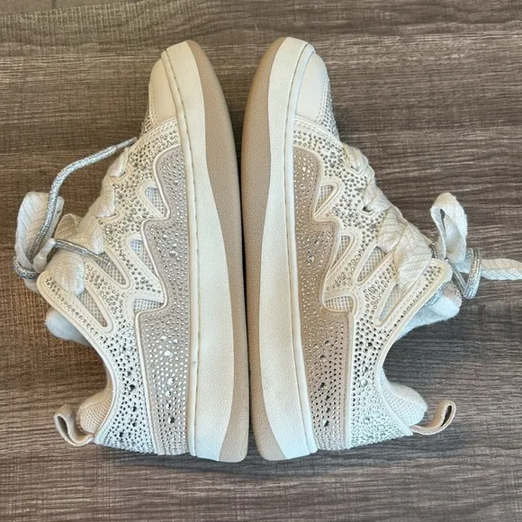 Steve Madden Roaring White Rhinestones Platform Sneakers Shoes 7.5M