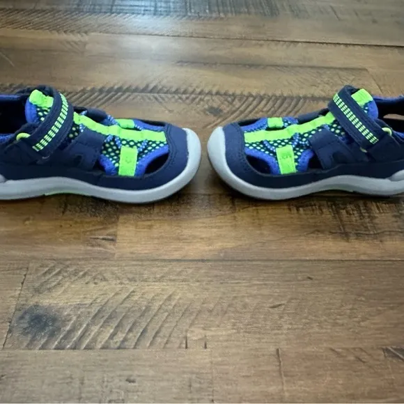 Stride Rite M2P Toddler‎ Boys Size 5 Scout Water Shoe/Sandals Navy/Royal