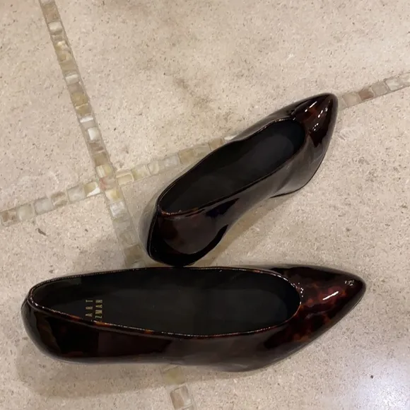 Stuart weitzman ladies shoes