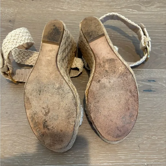 Stuart Weitzman Women's Elixer Cream Woven Sandals 8.5