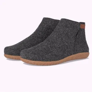 Taos Good Wool Charcoal Cozy Cabincore Gorpcore Slippers Sz 38/7.5