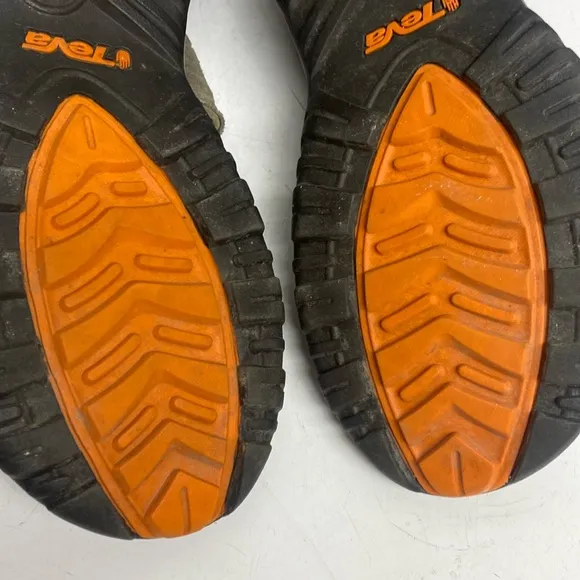 TEVA Universal Sandal Velcro Shoes Sz 9
