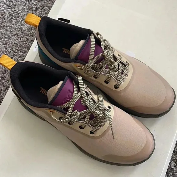 Teva Women's Gateway Low Sneakers Women's Shoes Size 8.5