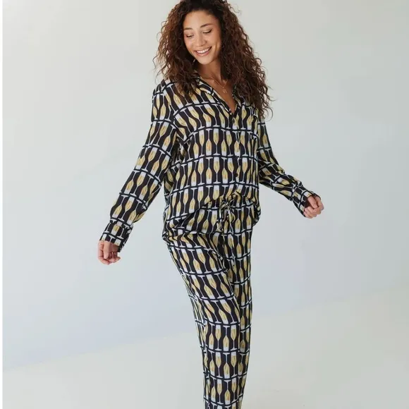 The Classic PJ set | Champagne Silky | Show Me Your Mumu