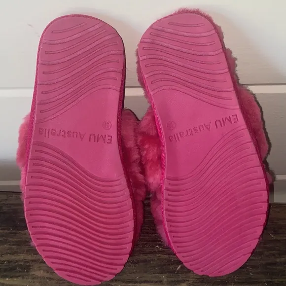 The EMU Australia Mayberry Slipper Size 6