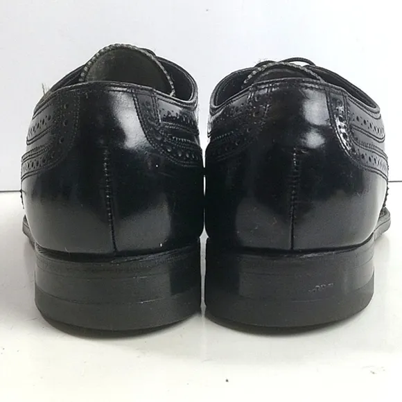 The Florsheim Shoe Men's Black Leather Lace-up Wingtip Oxford Dress Shoe
