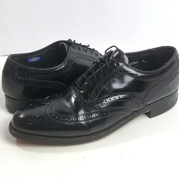 The Florsheim Shoe Men's Black Leather Lace-up Wingtip Oxford Dress Shoe
