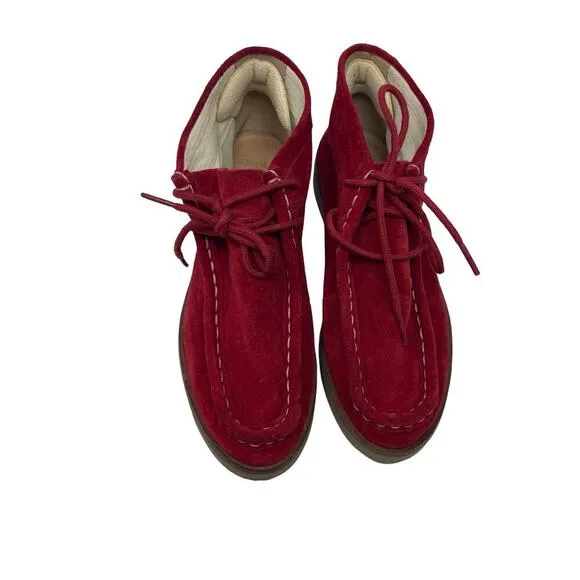 The Great. The Trooper Red Valentine Suede shoes sz 7.5