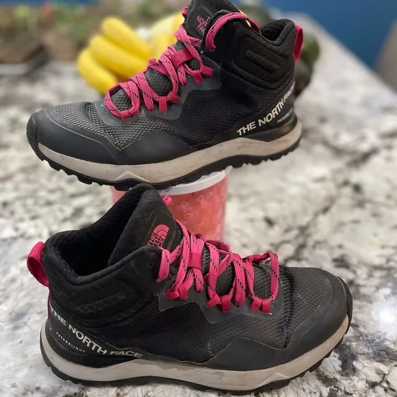 The North Face Hiking Shoes woman’s size 7