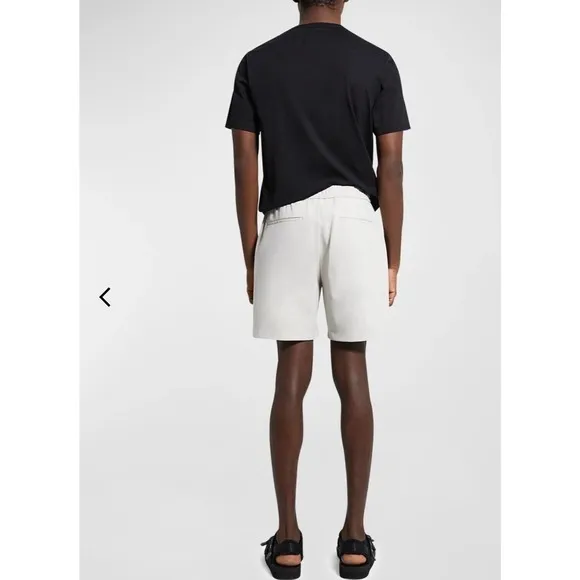 Theory men’s Shorts Curtis Luxurious Size 36 Light Grey