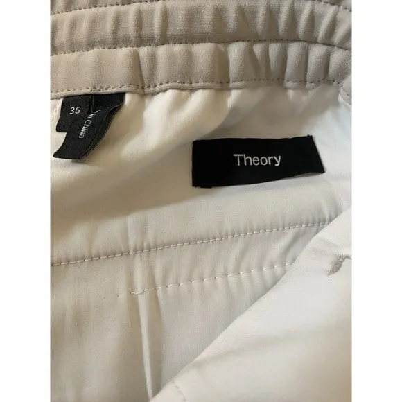 Theory men’s Shorts Curtis Luxurious Size 36 Light Grey