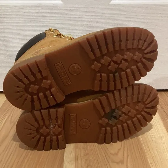 TIMBERLAND6IN Classic Waterproof Boot