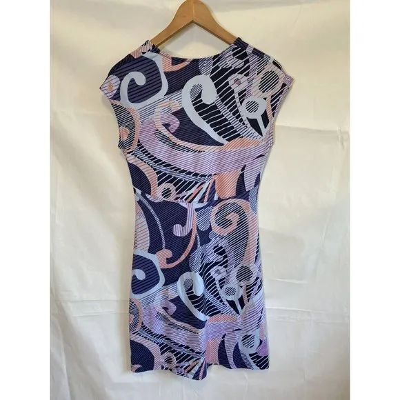 Title Nine Amelia Dress Short Sleeve Size Small Blue Pink Modern CUTE