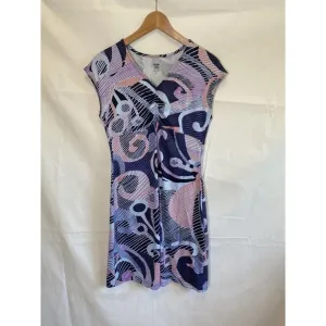 Title Nine Amelia Dress Short Sleeve Size Small Blue Pink Modern CUTE