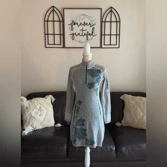 Title Nine Wool Geometric Long Sleeve Dress Size XS Outdoor Classic Casual