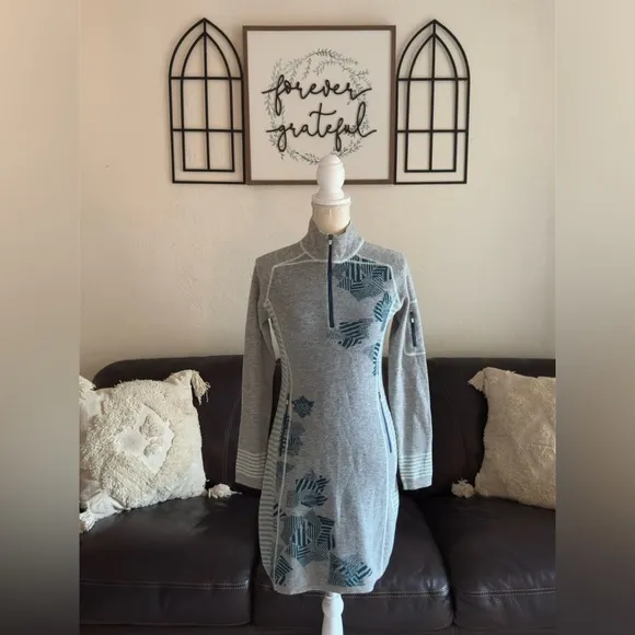 Title Nine Wool Geometric Long Sleeve Dress Size XS Outdoor Classic Casual