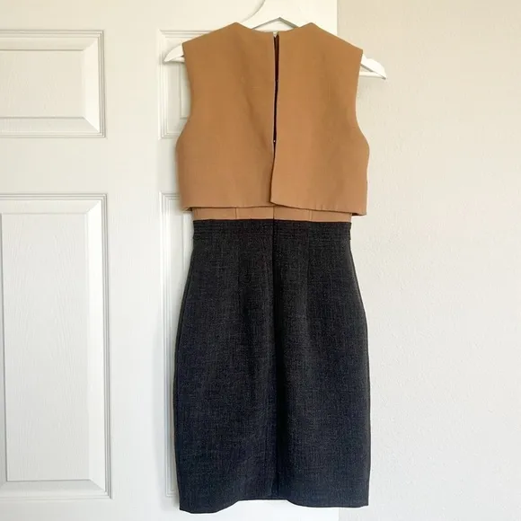 TOCCIN Modern Stretch Colorblock Sleeveless Popover Dress