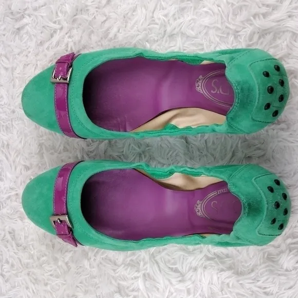Tod's Green Suede Leather Faux Buckle Upper Almond Toe Slip-On Ballerina Flat