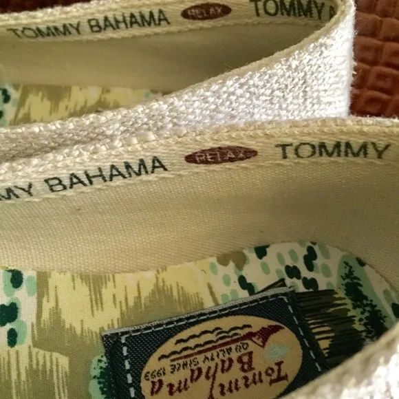 TOMMY BAHAMA Deck Shoes Slip On Canvas Jute Linen Size 6