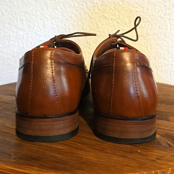 Tommy Hilfiger Mens Brown Lace up dress shoes Neutral Preppy Sz.11