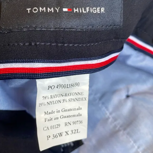 TOMMY HILFIGER Tate Men’s Modern-Fit THFlex Stretch Navy Dress Pants 36Wx32L