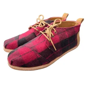 TOMS Buffalo Check Plaid Ankle Boots Lace Up Red &amp; Black Womens Shoe Size 8 NEW!