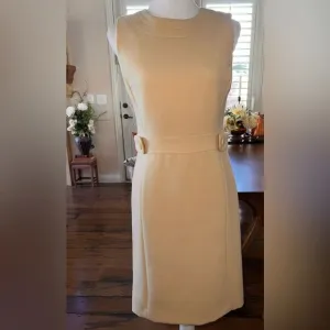 Tory Burch Classic beige sleeveless dress. Size 4