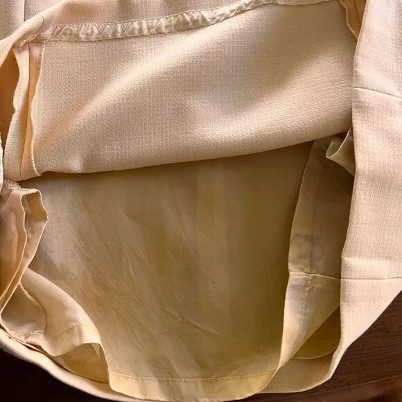 Tory Burch Classic beige sleeveless dress. Size 4