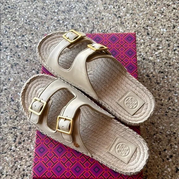 Tory Burch Cream oat milk shoes espadrille slides Sandals with Gold Buckles 9