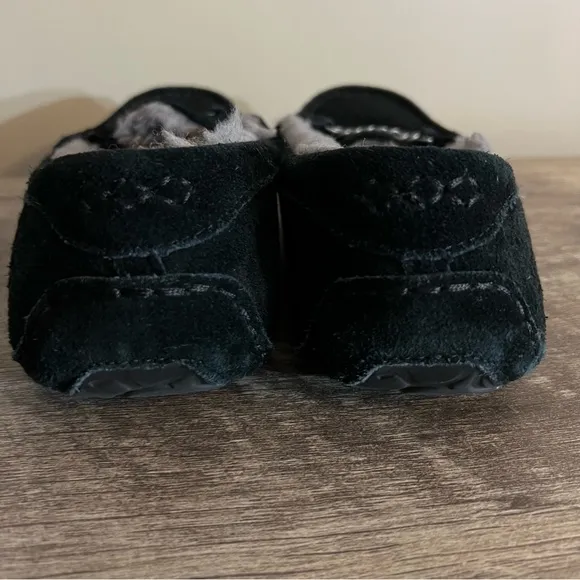 Ugg Ansley Black Suede Leather Slippers Moccasins 1095103 Women’s Sz 7 Fur Lined