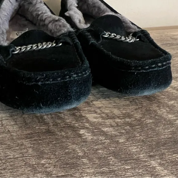 Ugg Ansley Black Suede Leather Slippers Moccasins 1095103 Women’s Sz 7 Fur Lined