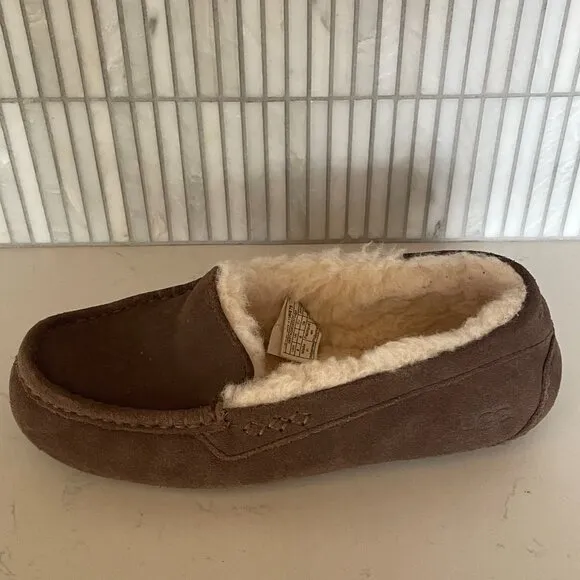 Ugg Ansley‎ Slippers in Espresso, Cozy, Fluffy, Suede Slippers  Size 8
