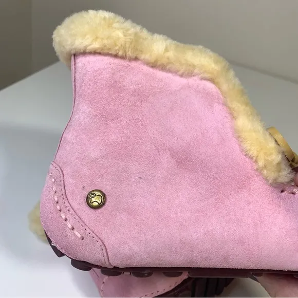 UGG AUSTRALIA Alena Slippers