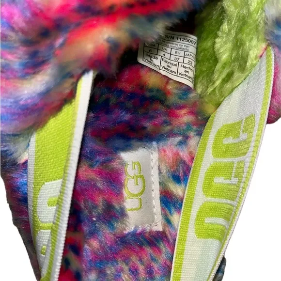 Ugg Australia Fluff‎ Yeah