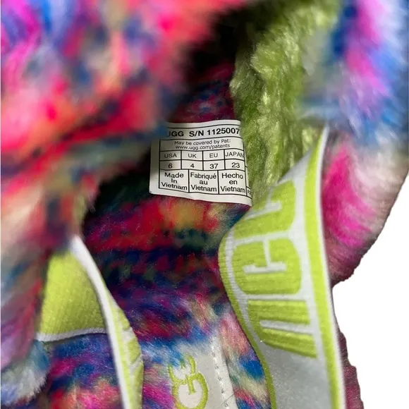 Ugg Australia Fluff‎ Yeah