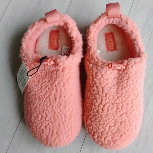 UGG Australia NEW Kids Plushy Slippers
