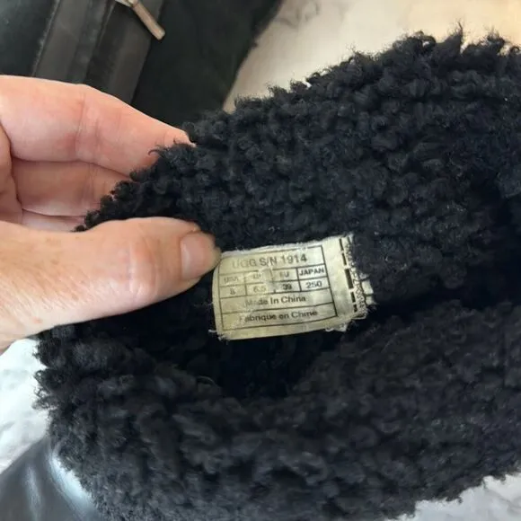 Ugg Bellevue Sheepskin Moto Boots 8