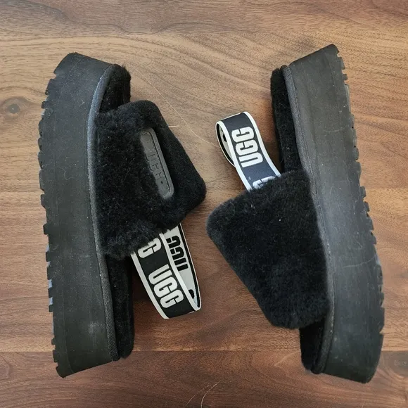 UGG Black Fluff Yeah Shearling Slippers