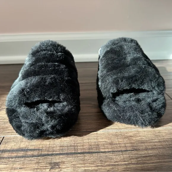 UGG Black Fluffy Slippers