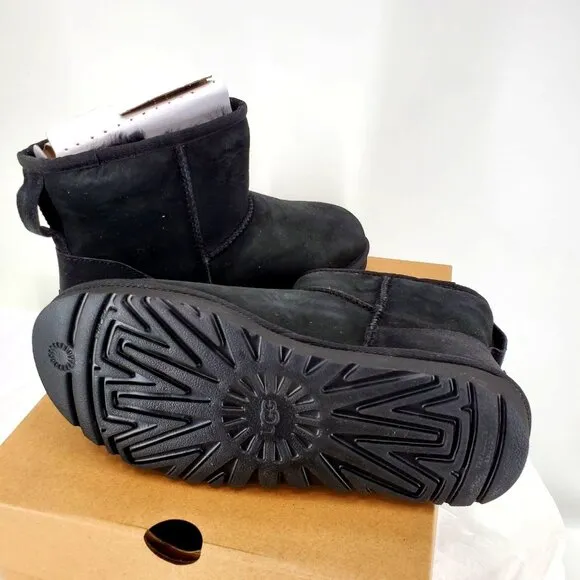 UGG Boots Woman 8 Classic Mini II Genuine Fur Suede Sheepskin Luxury Black Shoes
