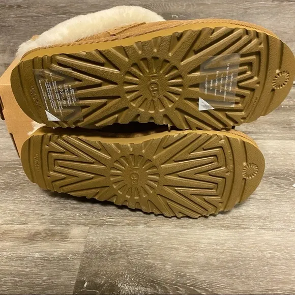 UGG |  Cluggette Fur Lined Slippers In Chestnut NEW In Box