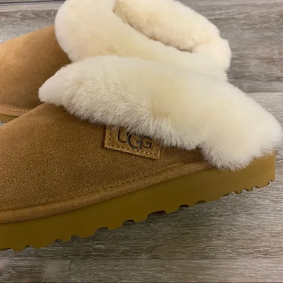 UGG |  Cluggette Fur Lined Slippers In Chestnut NEW In Box