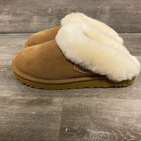 UGG |  Cluggette Fur Lined Slippers In Chestnut NEW In Box
