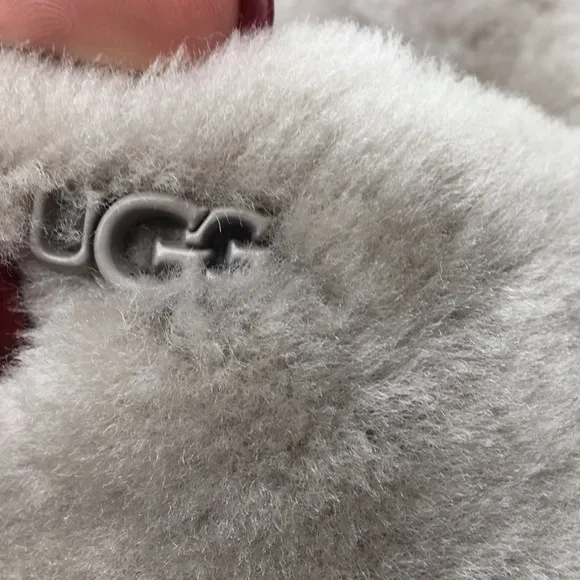 Ugg Cozette Oyster Gray Sherpa slippers slides Sz 12