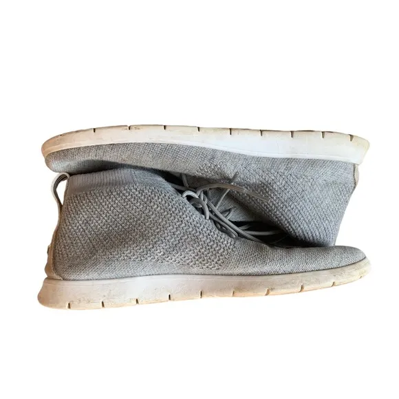 UGG Energ Gray Fabric Tennis Shoes 9