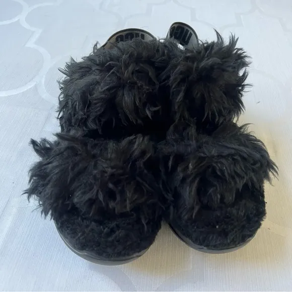 Ugg Fluff Sugar black furry double strap sandal slippers Size 9