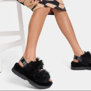 Ugg Fluff Sugar black furry double strap sandal slippers Size 9