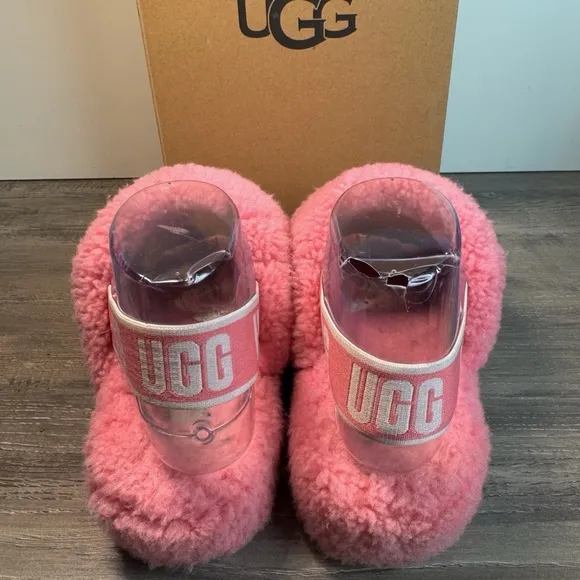 UGG Fluff Yeah Grooved Shearling Slingback Slippers size 8 EUC